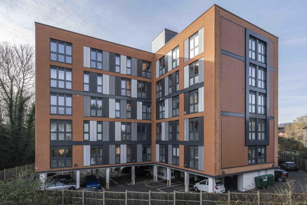 Vista House, Dorking 2 bed apartment £279,950