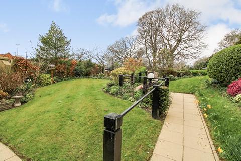 1 bedroom apartment for sale, Vale Court, Knaresborough, North Yorkshire, HG5