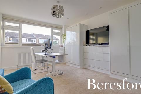 20 Regency Court, Brentwood, CM14 4LU
