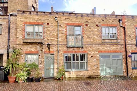 4 bedroom house to rent, Burdett Mews, Belsize Crescent, Belsize Park