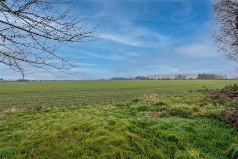 4 bedroom detached house for sale, Kimberley Road, Little Wakering, SS3