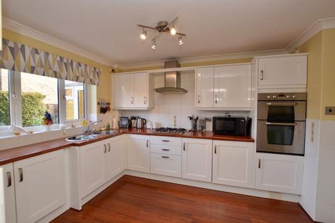 3 Curlew Walk, Deeping St James, Peterborough, PE6 8RY