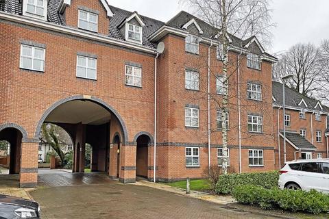 2 bedroom apartment to rent, Brooklands Road, Altrincham, Sale M33