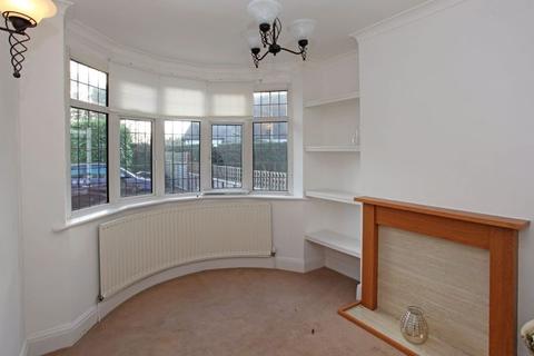120 Cross Road, Albrighton, Wolverhampton, WV7 3QP