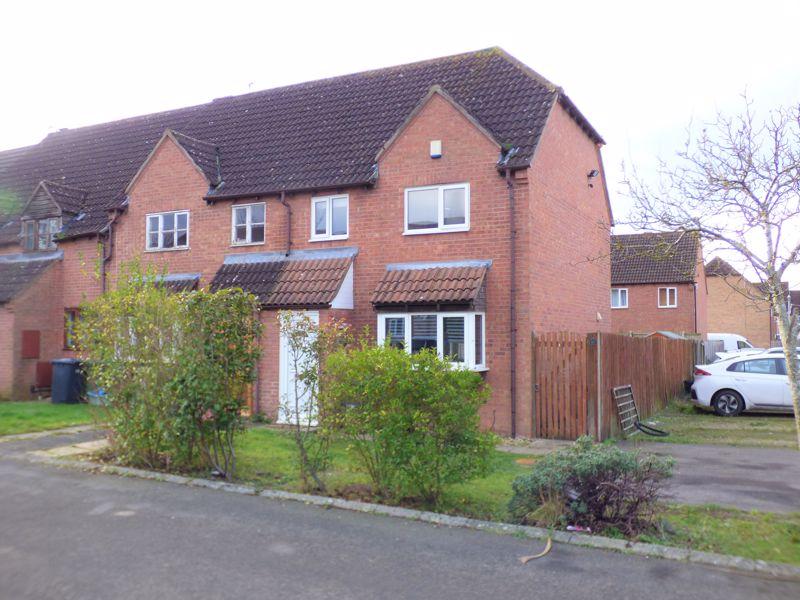Deerhurst Place, Quedgeley 3 bed end of terrace house £230,000
