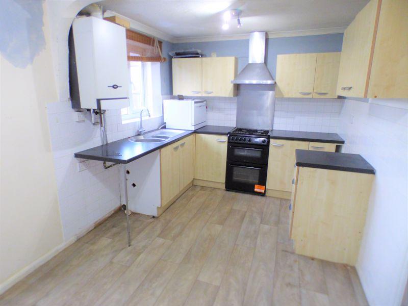 Deerhurst Place, Quedgeley 3 bed end of terrace house £230,000