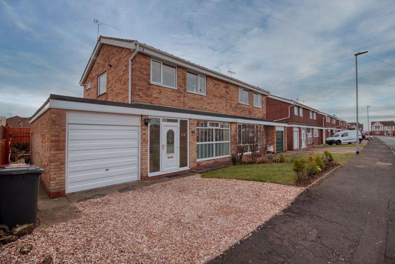 Hilton Avenue, Scunthorpe 3 bed semidetached house £155,000