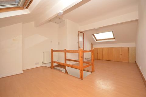 56 Cross Flatts Grove, Beeston, Leeds, LS11 7JA