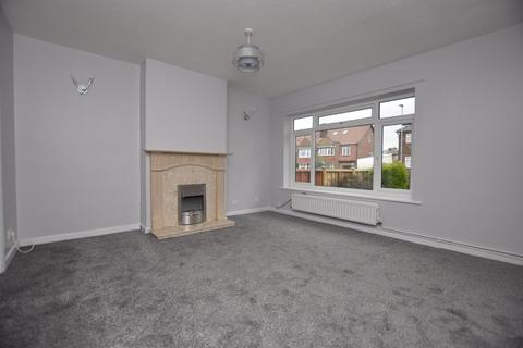 3 bedroom semi-detached house to rent, Primley Park Grove, Leeds