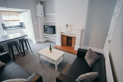 5 bedroom house share to rent, 13 Denham Road, Ecclesall
