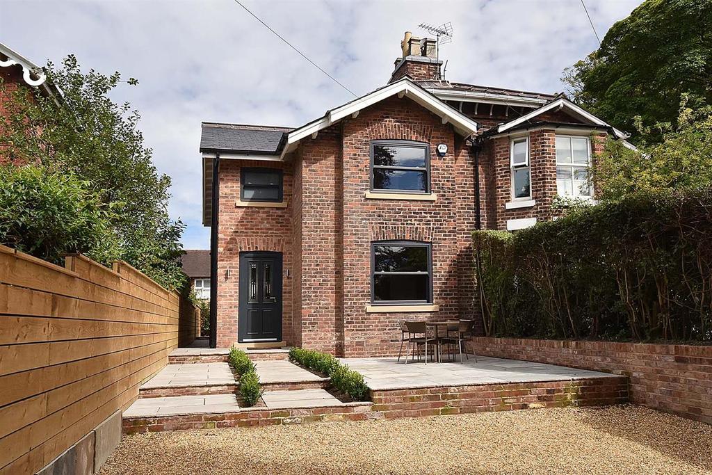 Trafford Road, Alderley Edge 3 bed semidetached house £750,000