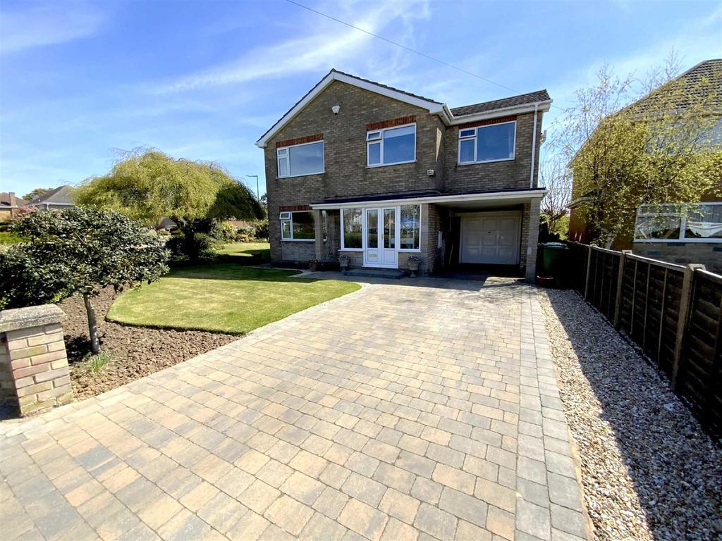 Taylors Avenue, Cleethorpes 5 bed detached house £380,000