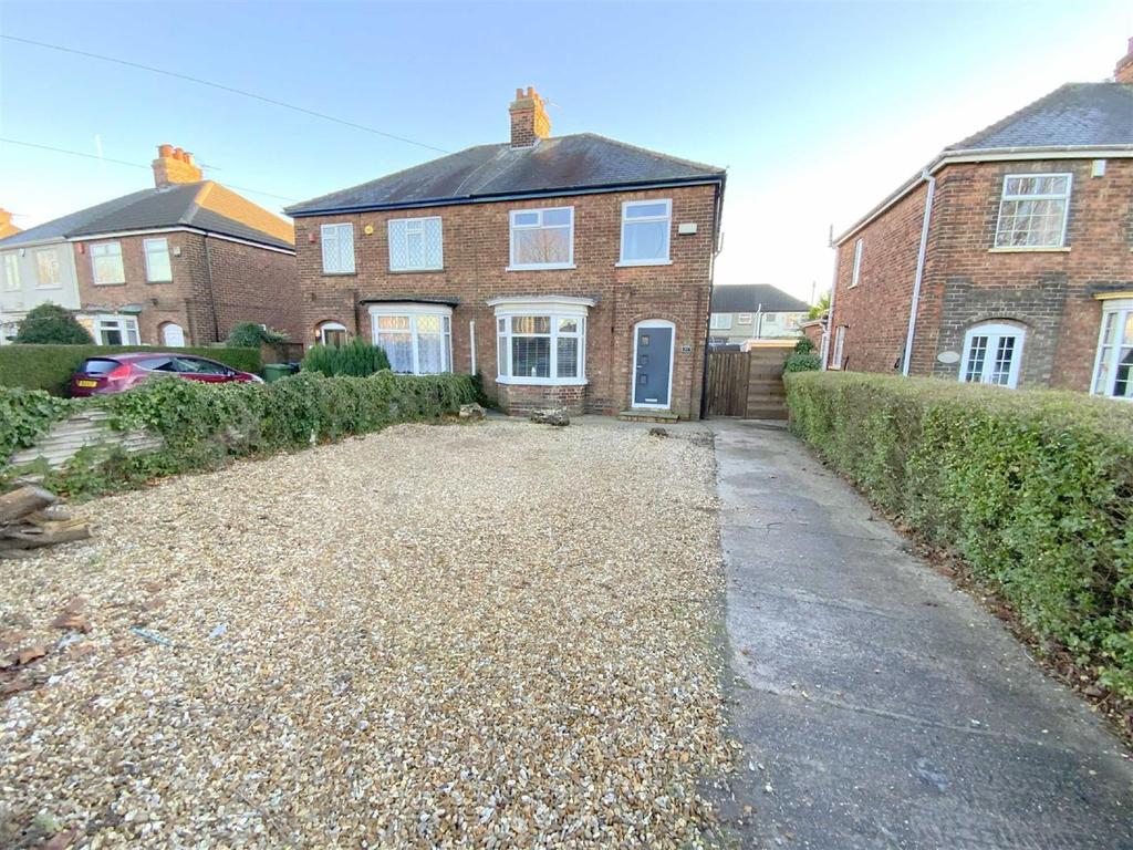 Yarborough Road, Grimsby 3 bed semidetached house £150,000