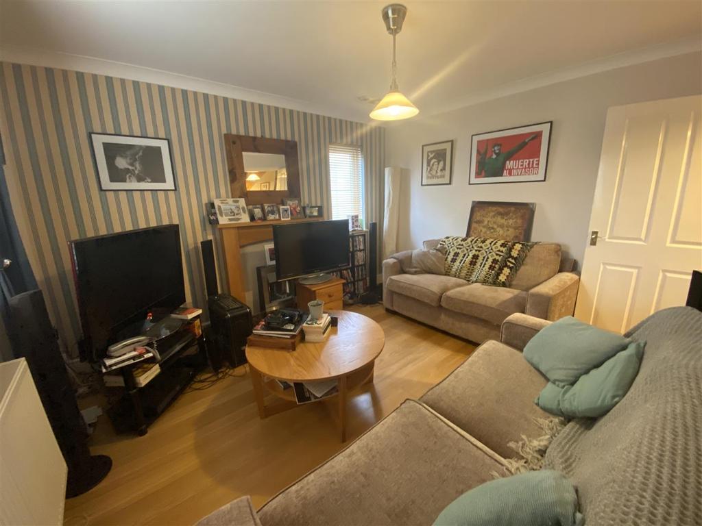 Parc Pencrug, Llandeilo 3 bed semidetached house for sale £239,950