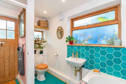 8 Alfred Road, Bristol, BS3 4LE