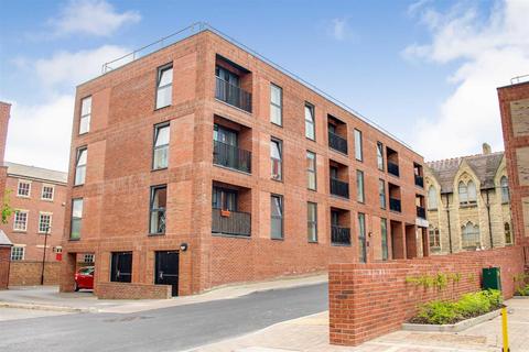 Flat 6, 2 Kiln Close, Gloucester, GL1 1GG