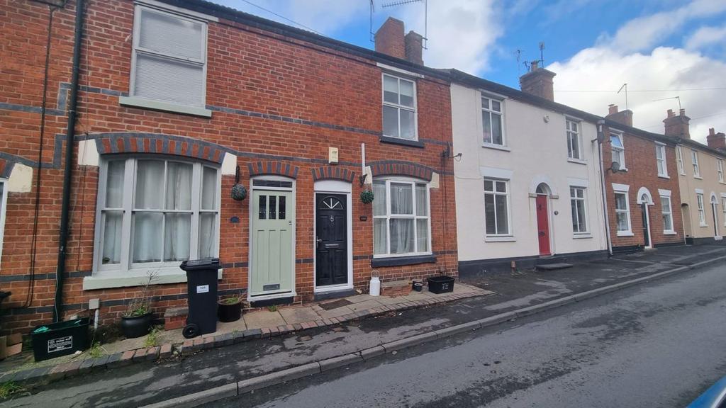 Brook Street, Stourbridge 2 bed terraced house £695 pcm (£160 pw)