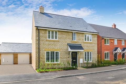 37 Vulcan View, Bicester, OX26 4AD
