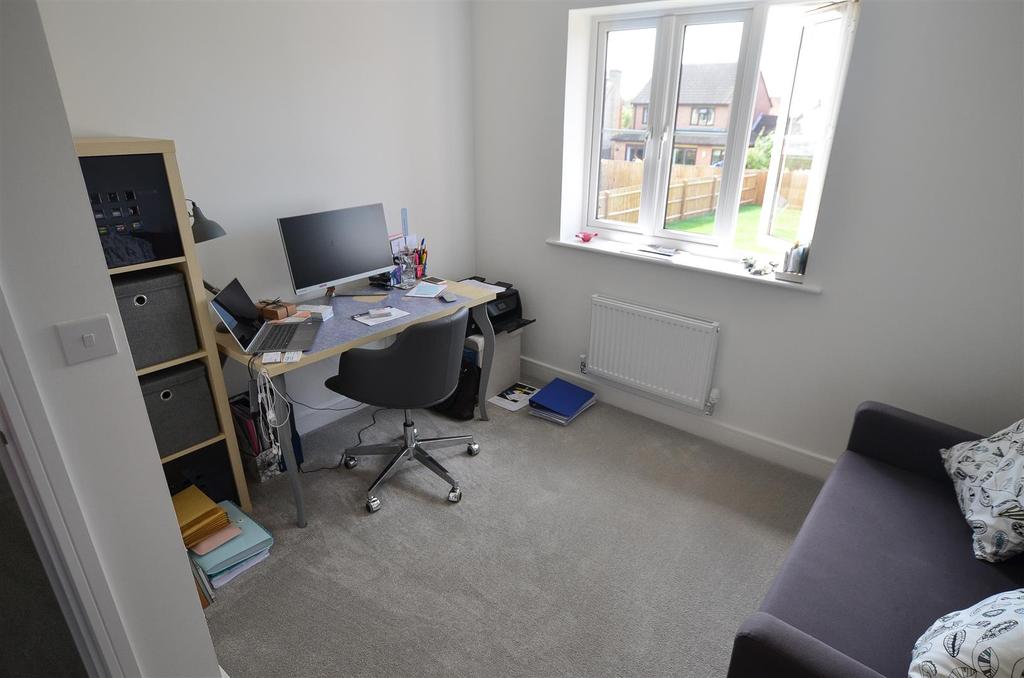 Bedroom 4.jpg