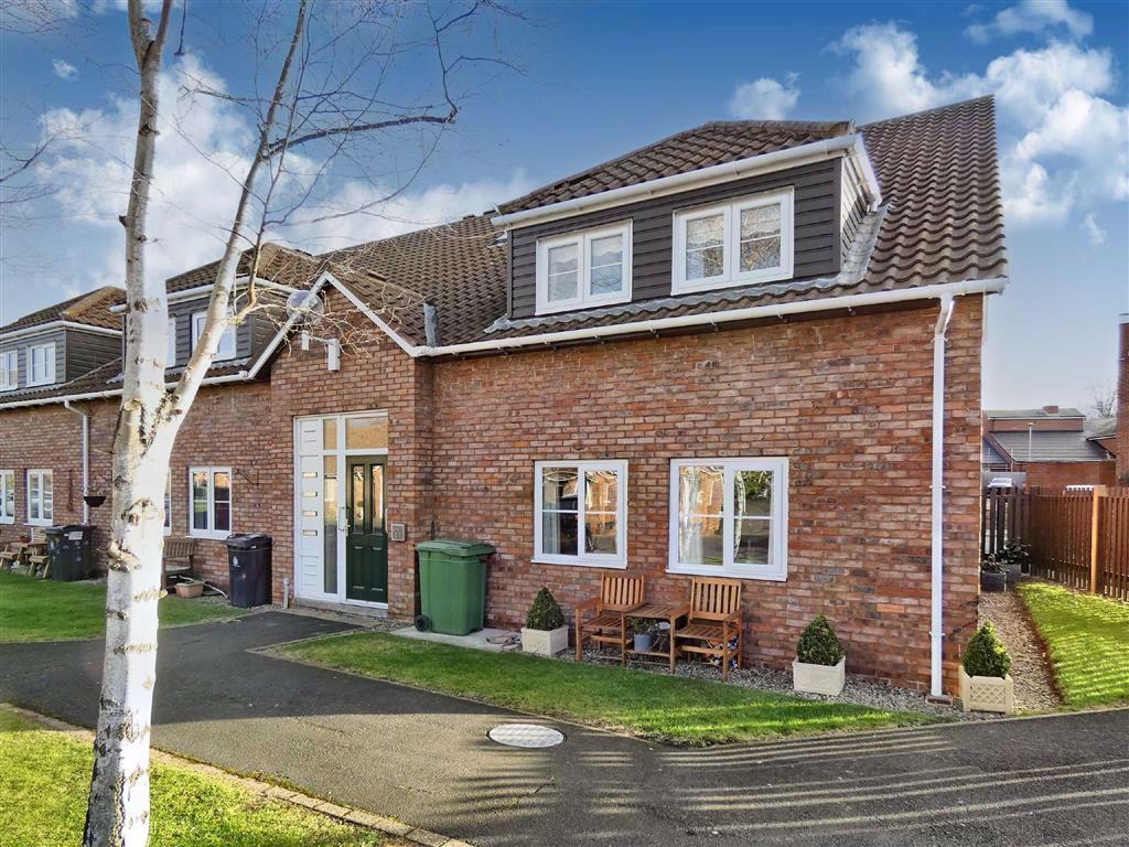 Walton Park, North Shields 2 bed flat £115,000
