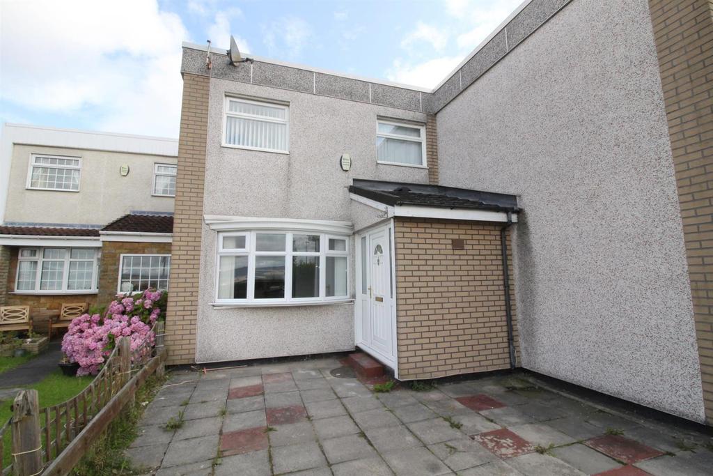Easedale Gardens, Gateshead 3 bed house £725 pcm (£167 pw)