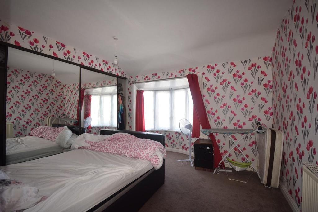 Bird Street, Brierfield 2 bed semidetached house £85,000