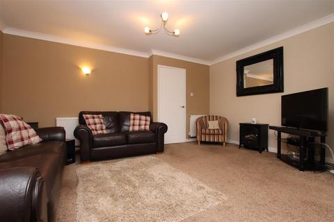 12 Chanter Court, Exeter, EX2 6NH
