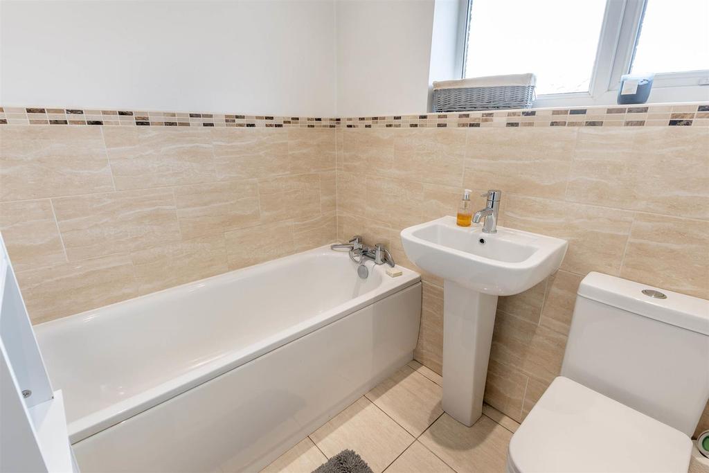 Bathroom.jpg