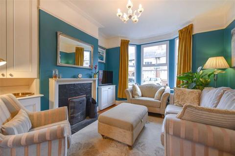 62 Broadway, Northampton, NN1 4SQ