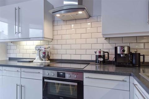 62 Broadway, Northampton, NN1 4SQ