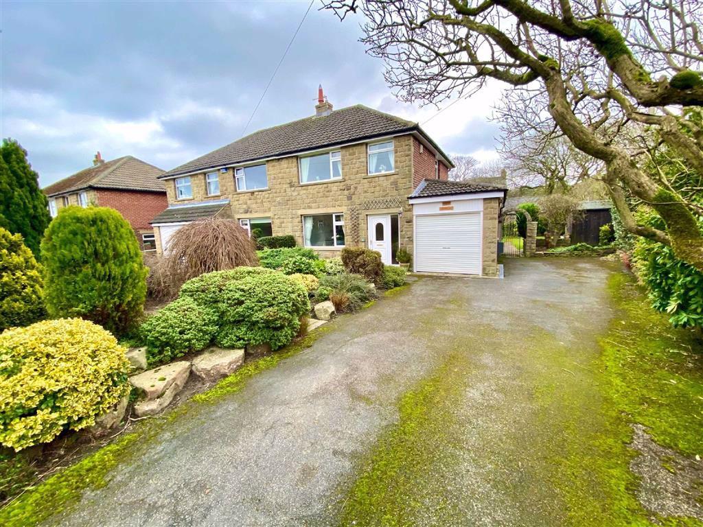 Marsh Lane, Shepley, Huddersfield, HD8 3 bed semidetached house £285,000