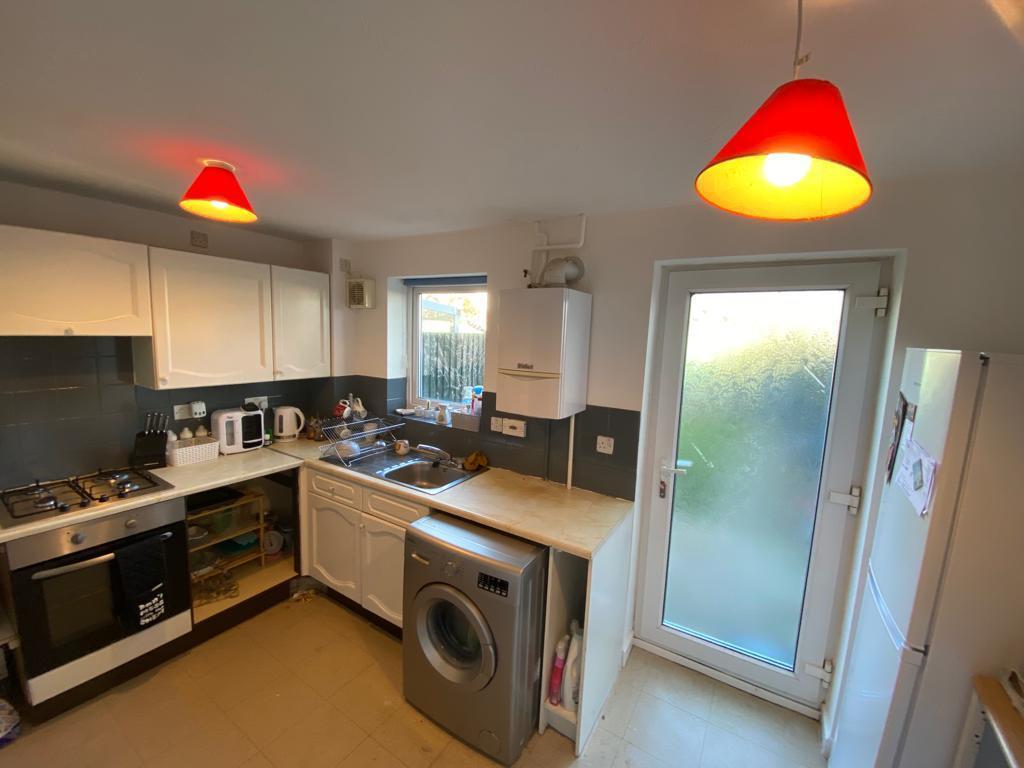Compton Way, Earls Barton, Northamptonshire, NN6 2 bed terraced house