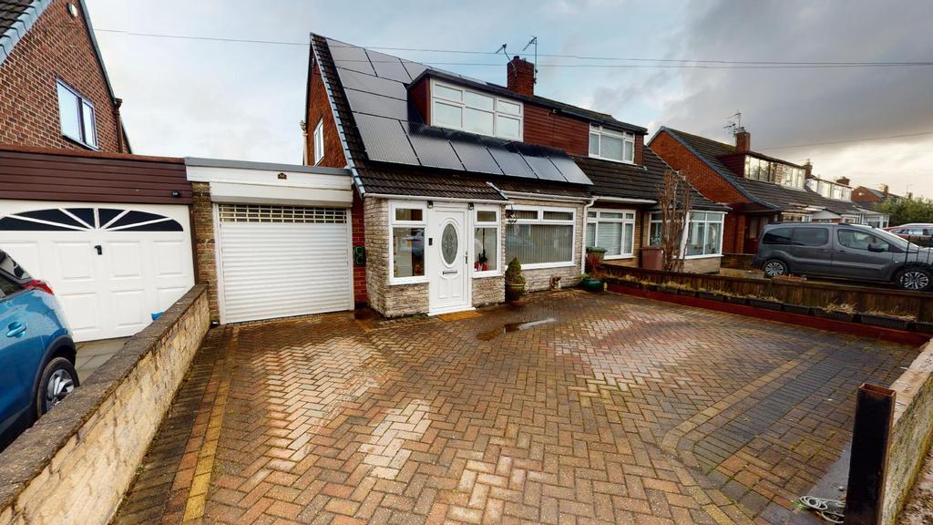 News Lane, Rainford, St Helens, WA11 7 2 bed semidetached house £210,000