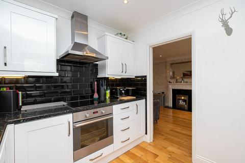 51 Coopers Hill, Ongar, CM5 9EF