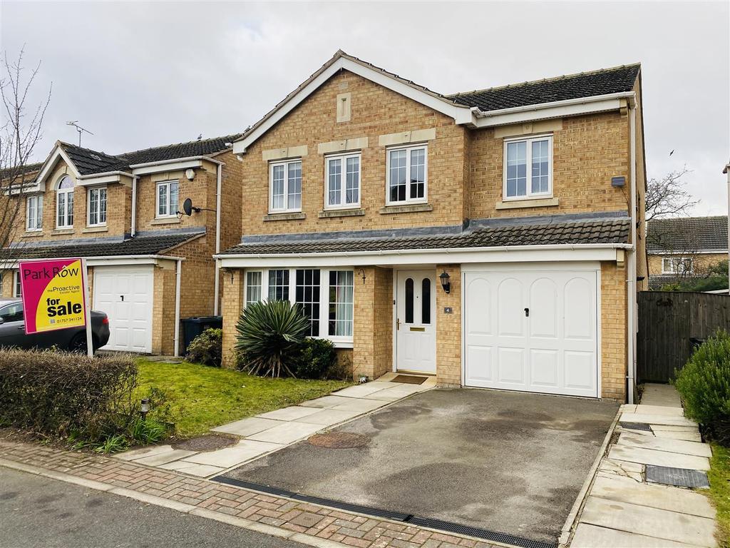 Catton Way, Brayton, Selby 4 bed detached house £325,000