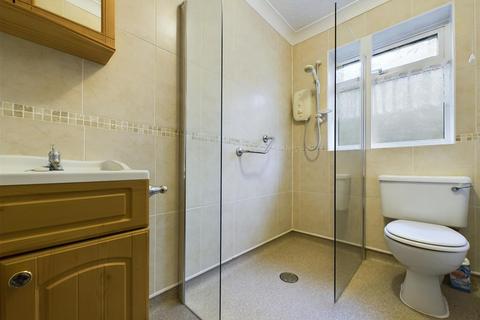 2 Beech Grove, Flamborough, Bridlington, YO15 1LS