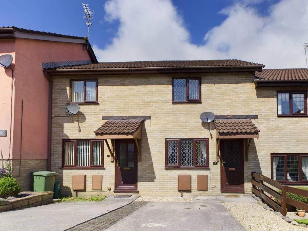 The Hollies, Brynsadler, Pontyclun 2 bed house £164,950