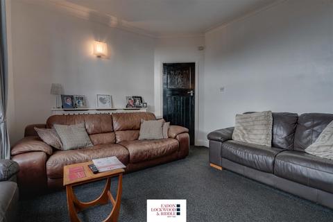 8 Beech Avenue, Rotherham, S65 3HN