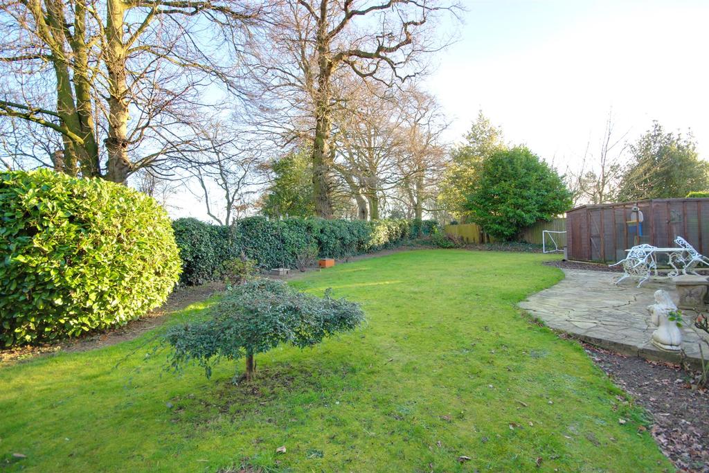 The Meadows, Cherry Burton, Beverley 4 bed detached house £455,000
