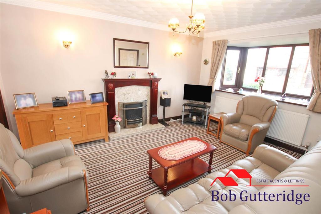 Priam Close, Bradwell, Newcastle 3 bed detached house £219,950