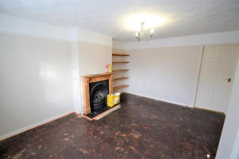 8 Green Close, Feltham, TW13 6TJ