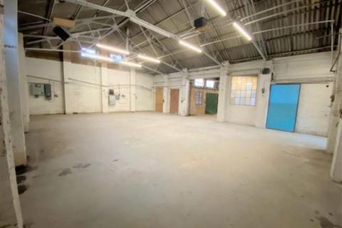 184 Uxbridge Road, Hanwell, London, W7 3TB