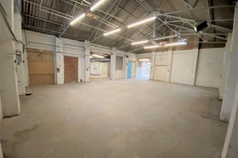 184 Uxbridge Road, Hanwell, London, W7 3TB