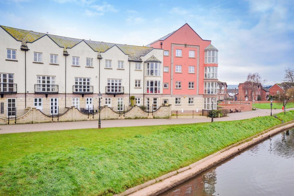 Waterside, Exeter, EX2 8GZ 3 bed terraced house £1,700 pcm (£392 pw)