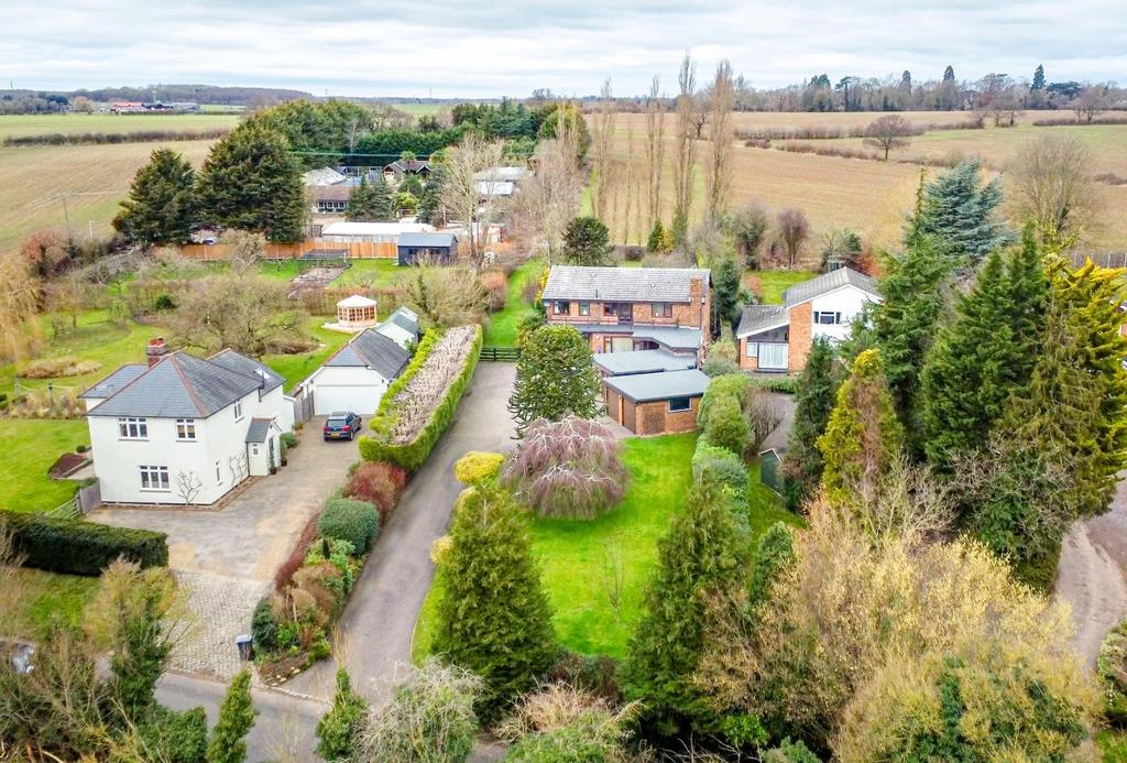 Redricks Lane, Sawbridgeworth, Hertfordshire, CM21 4 bed house £1,125,000