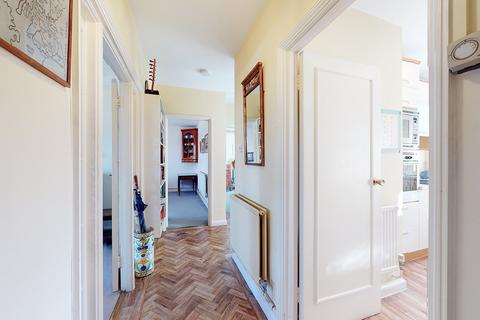 Flat H, 13 Compton Road, London, N1 2PA