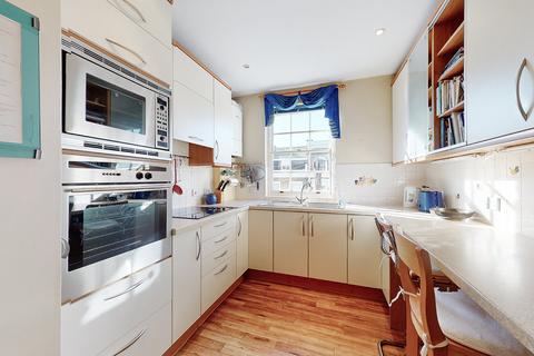 Flat H, 13 Compton Road, London, N1 2PA
