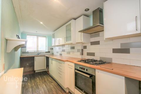 15 Maurice Grove, Blackpool, FY2 0QH