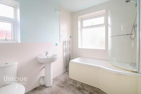 15 Maurice Grove, Blackpool, FY2 0QH