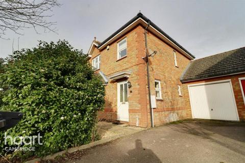 3 bedroom semi-detached house to rent, College Fields, Woodhead Drive, Cambridge